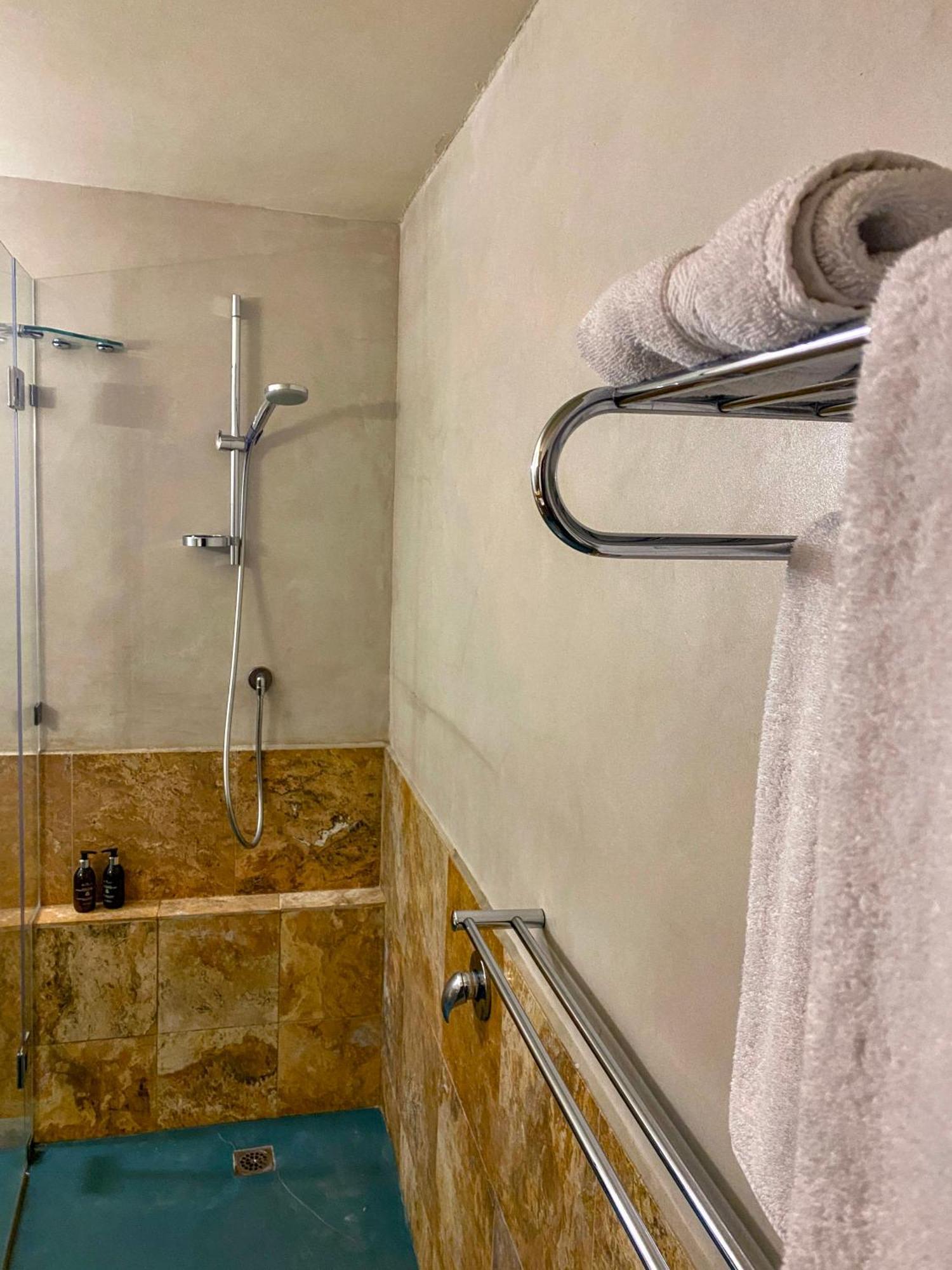Lezard Bleu Guest House Cape Town Luaran gambar