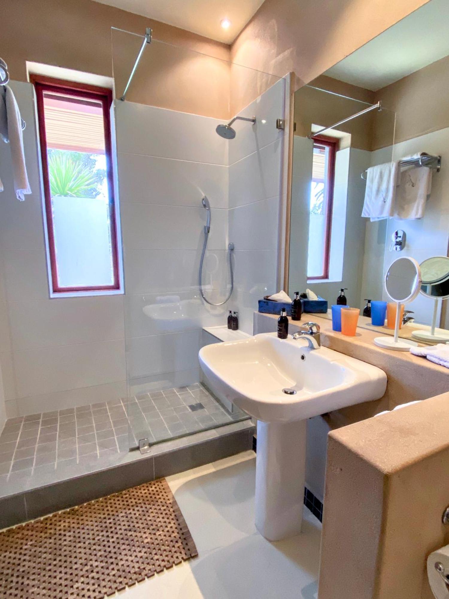 Lezard Bleu Guest House Cape Town Luaran gambar